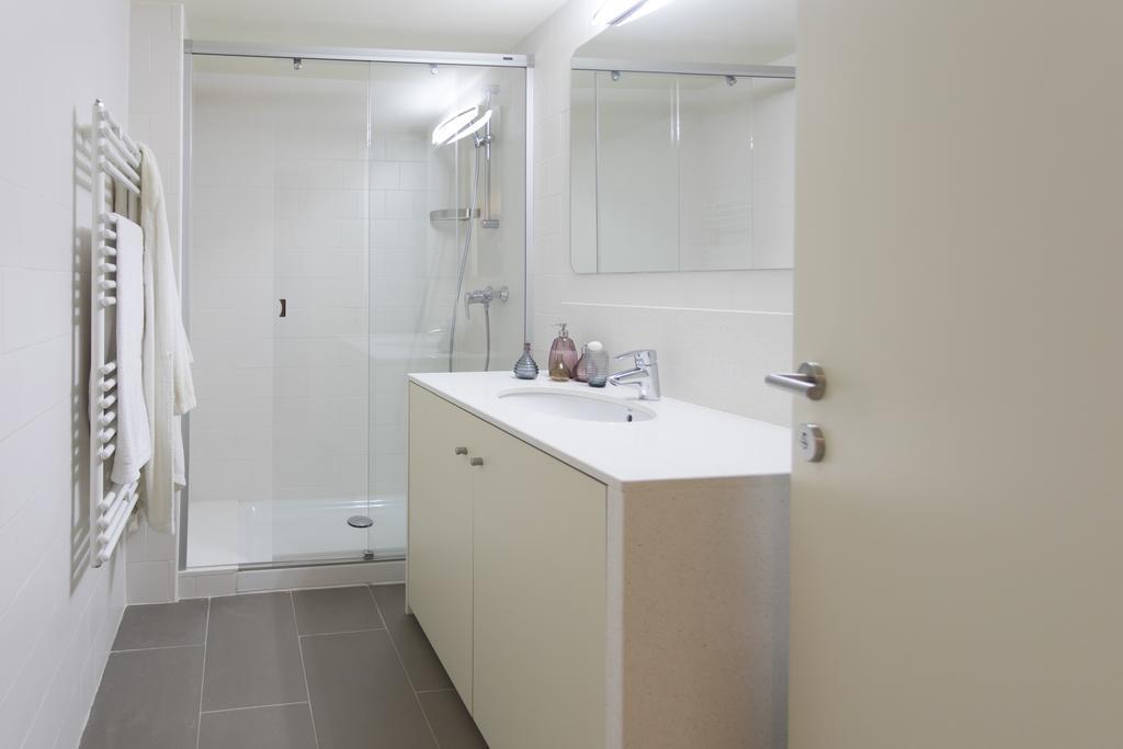 Bravissimo Cort Reial-3B Apartment Girona Ngoại thất bức ảnh